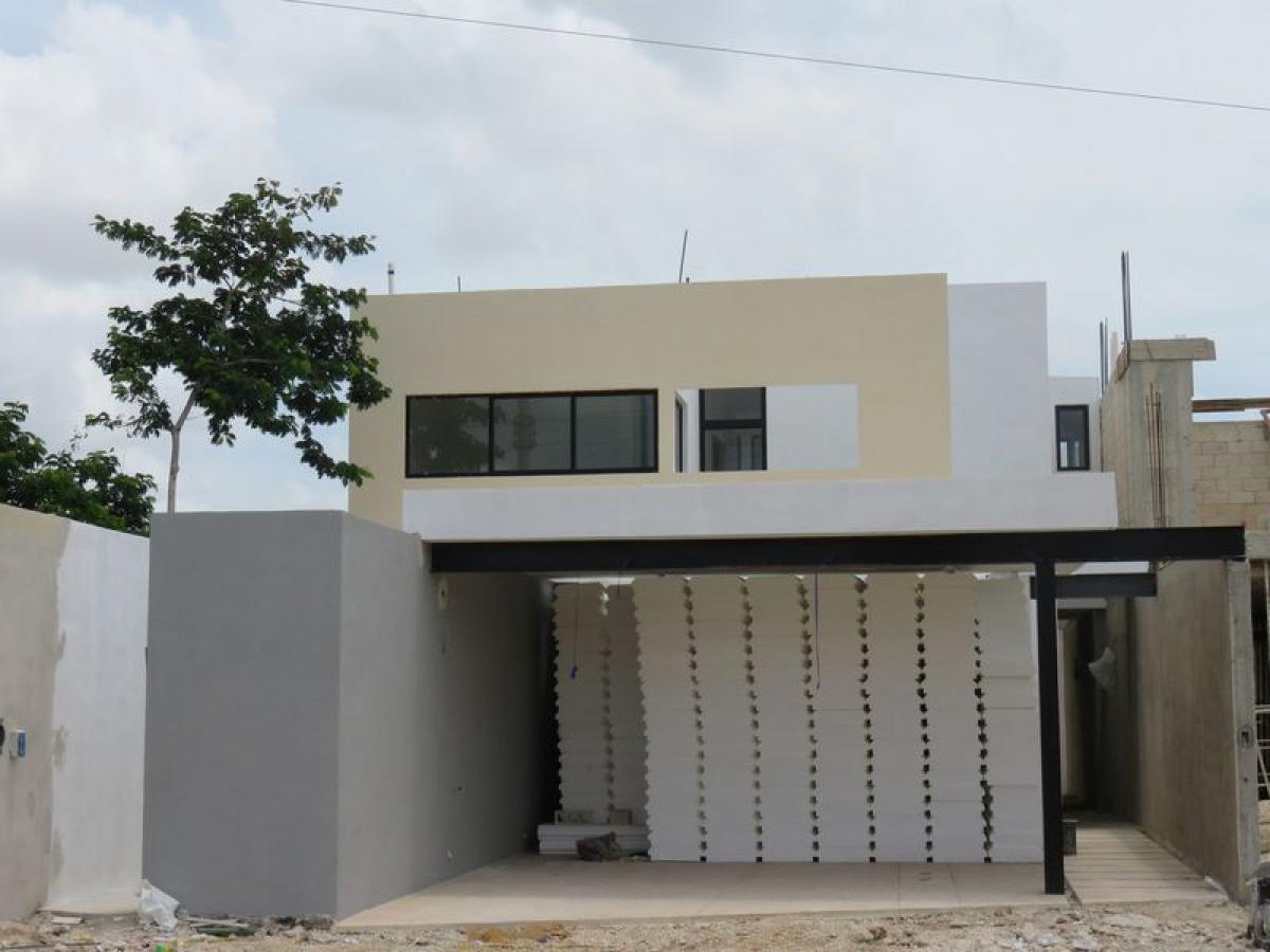 4 bedrooms House in Merida, Mexico No. 182749