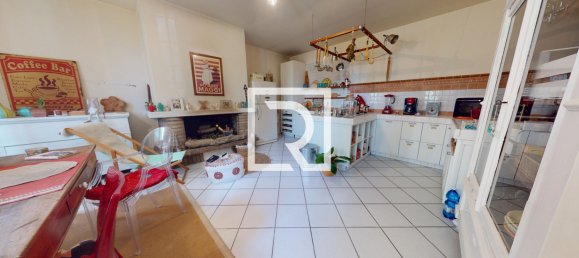 2 Schlafzimmer Villa in Ravenna, Italy, Nr. 297170 8