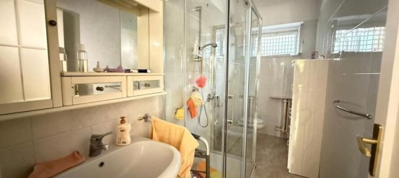 3 bedrooms Apartment in Bari, Italy No. 374592 22