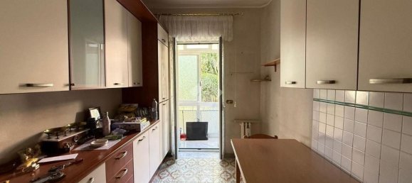 3 bedrooms Apartment in Bari, Italy No. 374592 11