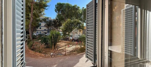 3 bedrooms Apartment in Bari, Italy No. 374592 10