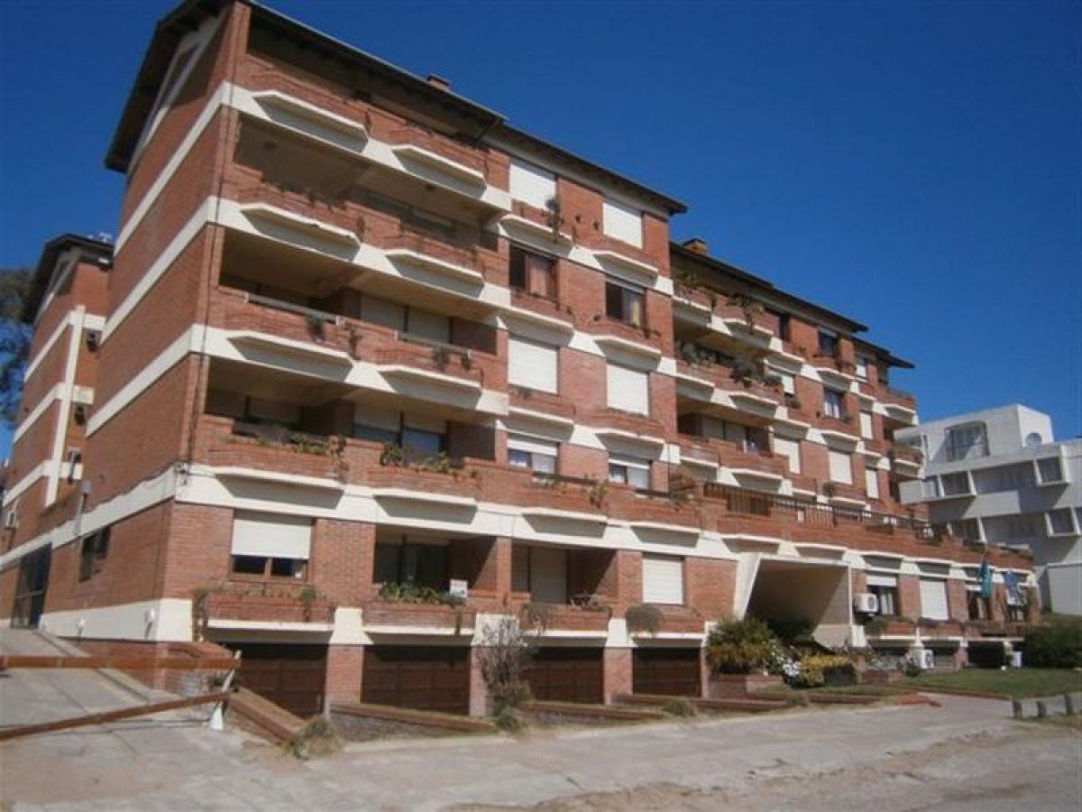 Квартира с 2 спальнями в Мар-дель-Плата, Аргентина № 78185