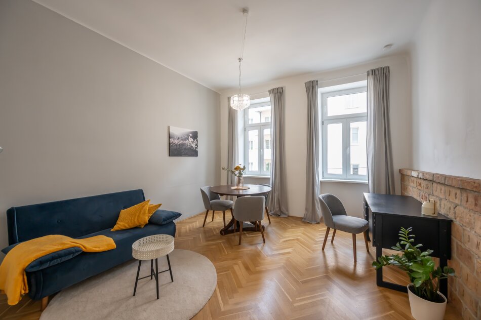 2 rooms Apartment in Hernals, Austria No. 87437