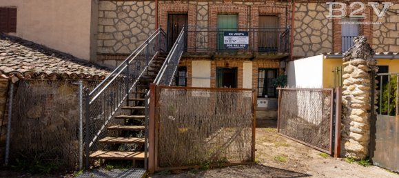 Adosado de 6 dormitorios en Madrid, Spain No. 164680 2