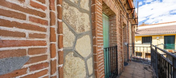 Adosado de 6 dormitorios en Madrid, Spain No. 164680 47