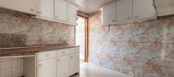 9 bedrooms Building in Valbom, Portugal No. 45110 12