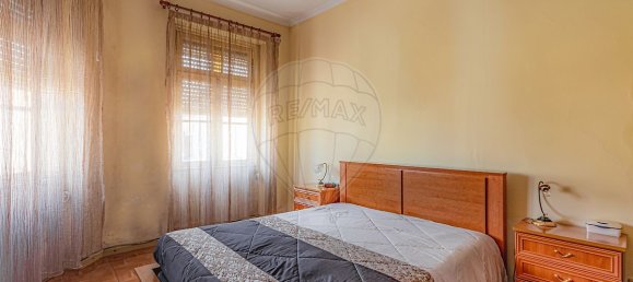 9 bedrooms Building in Valbom, Portugal No. 45110 40