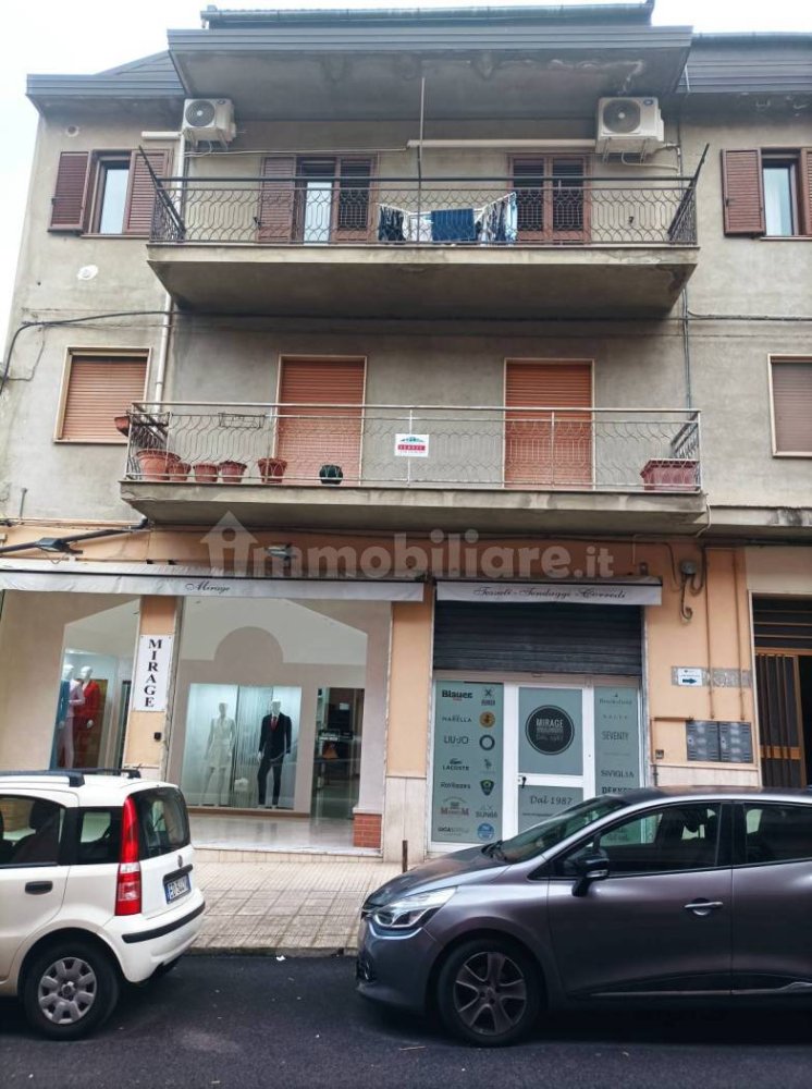 4 bedrooms Apartment in Senise, Italy No. 29788