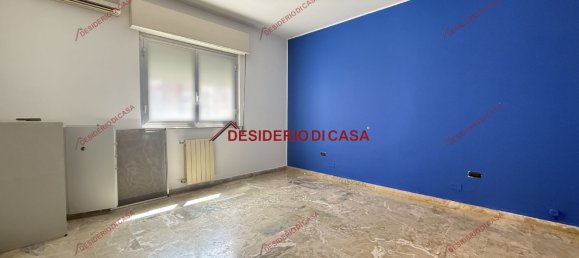 4 bedrooms Apartment in Palermo, Italy No. 348529 5