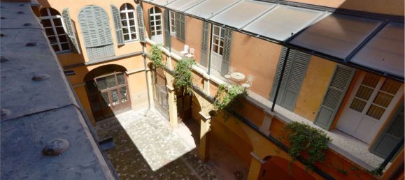 550m² Office in Reggio Emilia, Italy No. 164120 10