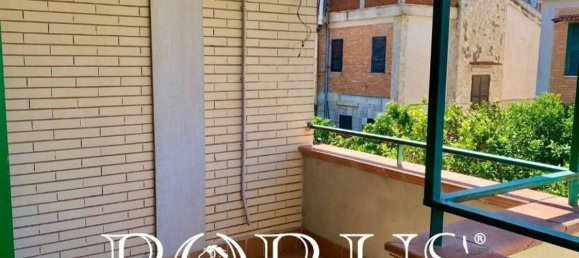 Apartamento de 6 habitaciónes en Castel Volturno, Italy No. 69253 50