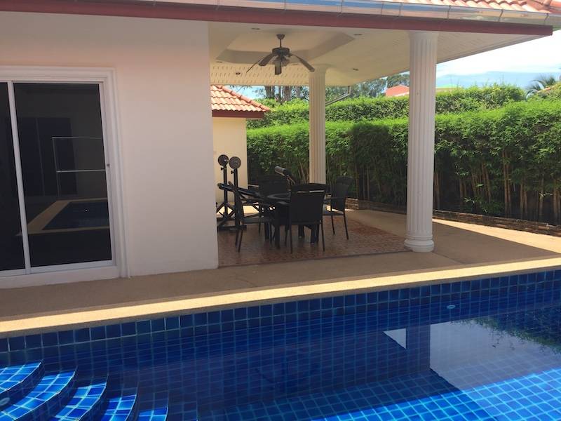 4 bedrooms Cafe / restaurant in Pattaya, Thailand No. 1187