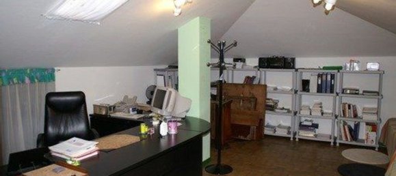 Casa de 7 dormitorios en Bergondo, Spain No. 55678 3