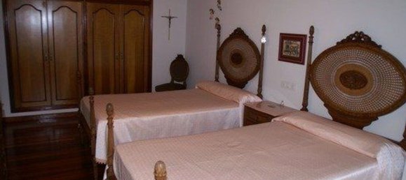 Casa de 7 dormitorios en Bergondo, Spain No. 55678 12