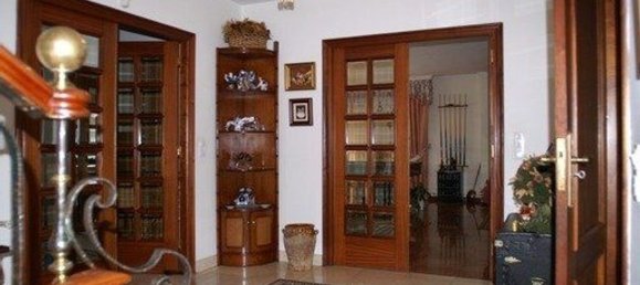 Casa de 7 dormitorios en Bergondo, Spain No. 55678 15