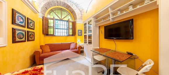 2 rooms Apartment in Rome, Italy No. 46746 6