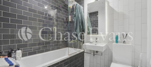 3 bedrooms House in Newham, United Kingdom No. 4322 17