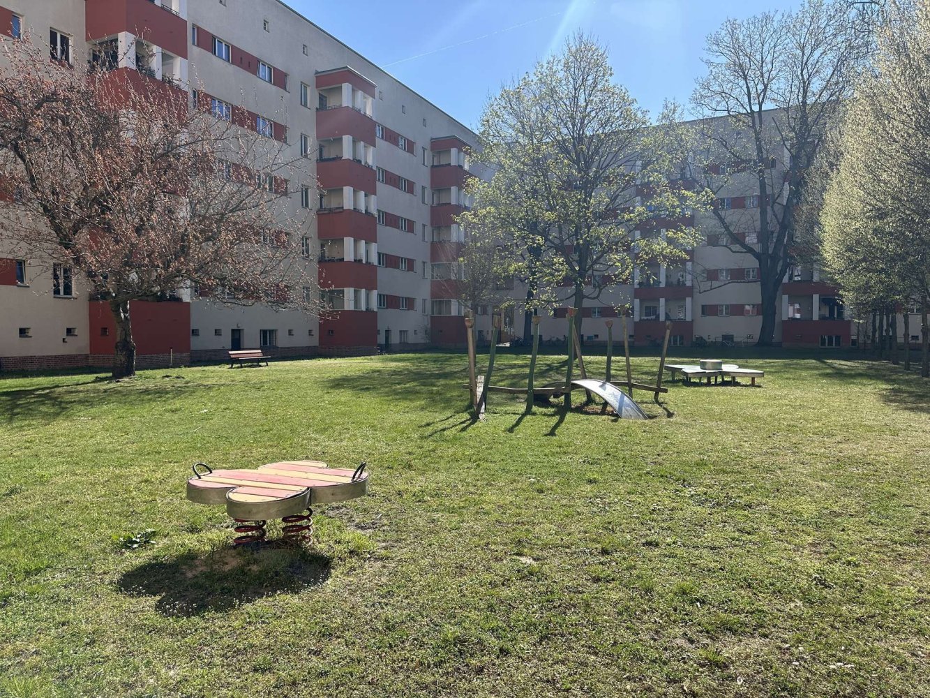 4غرفة شقة في Prenzlauer Berg, Germany رقم 262437