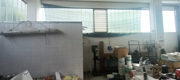 Almacén en Terni, Italy 840 m² No. 313979 2
