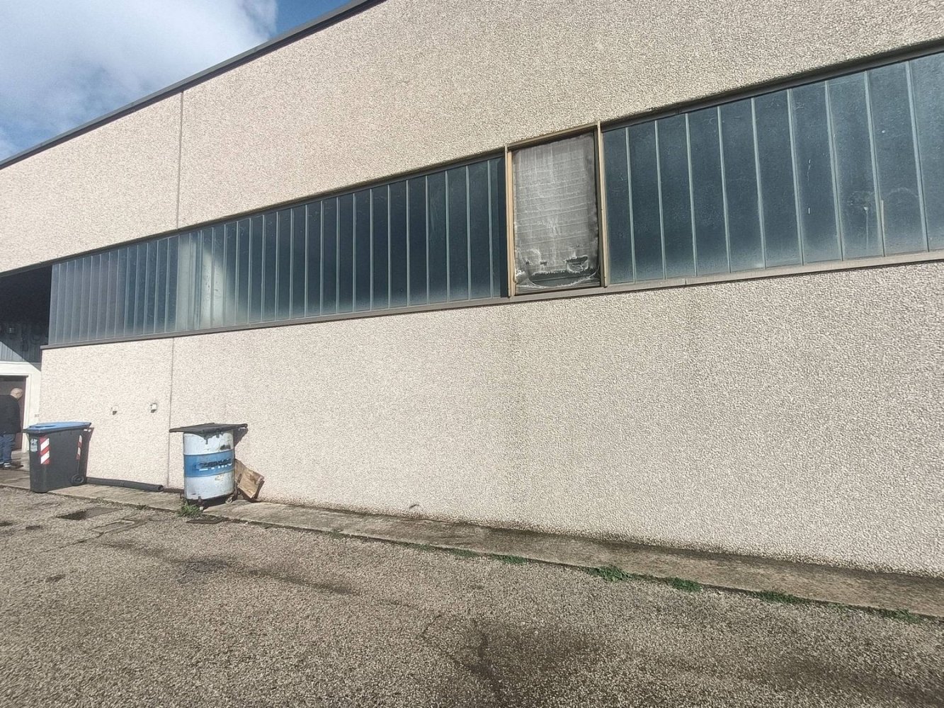 Almacén en Terni, Italy 840 m² No. 313979