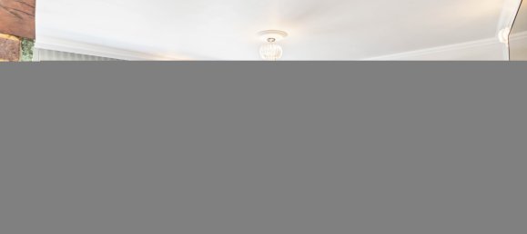 5 bedrooms House in Crawley, United Kingdom No. 1063 16