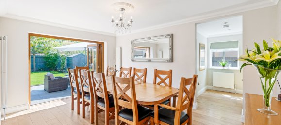 5 bedrooms House in Crawley, United Kingdom No. 1063 48