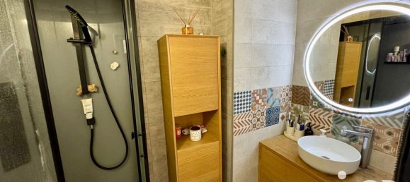 Apartamento de 2 dormitorios en Quimper, France No. 359015 8