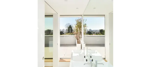 Casa de 5 dormitorios en Porto, Portugal No. 106915 27