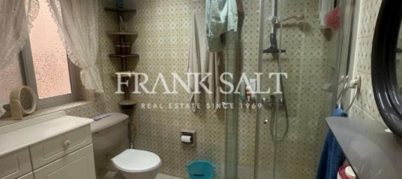 4 غرف نوم منزل في Mosta, Malta رقم 4922 8