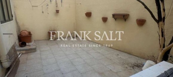 4 غرف نوم منزل في Mosta, Malta رقم 4922 9