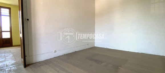 Apartamento de 6 divisões em Biella, Italy N.º 278042 19
