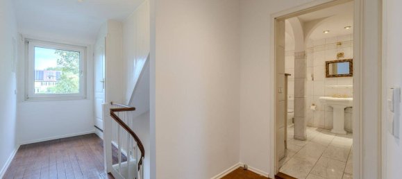 6 bedrooms House in Stuttgart, Germany No. 303775 9