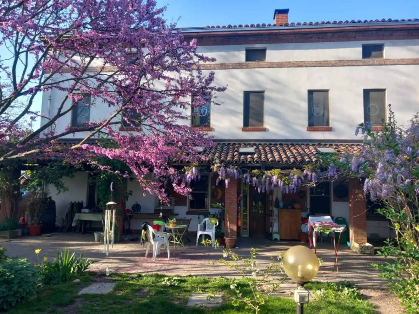 8 rooms House in Alessandria, Italy No. 50871