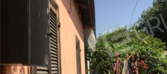 Квартира с 5 комнатами в Сканцано Йонико, Италия № 284209 5