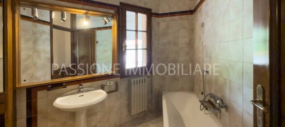 5 bedrooms Villa in Brescia, Italy No. 265542 24