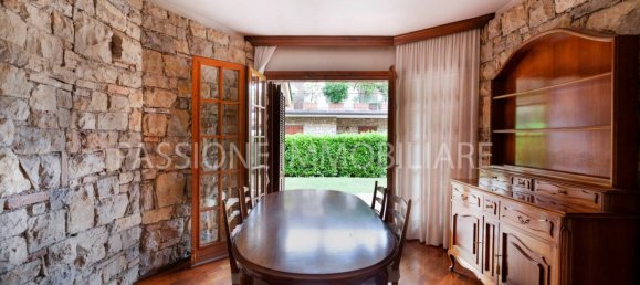 5 bedrooms Villa in Brescia, Italy No. 265542 9
