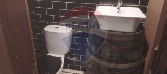 Gewerbliche Immobilie in Viseu, Portugal 99m², Nr. 44644 7