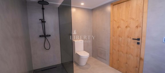 5 bedrooms Villa in Quarteira, Portugal No. 31942 22