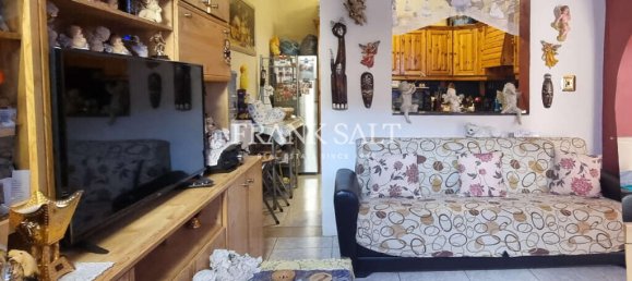 4 bedrooms Townhouse in Bormla, Malta No. 1486 11