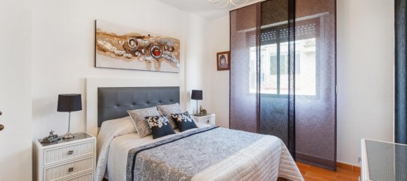 4 chambres Maison à Guardamar del Segura, Spain No. 90202 9