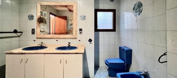 Gebäude in Barcelona, Spain 372m², Nr. 76940 11