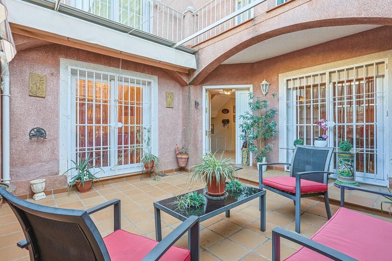 5 bedrooms House in Andalusia, Spain No. 214040