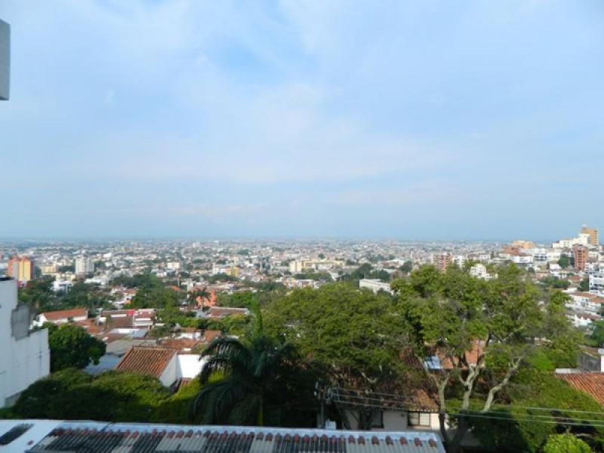 2 bedrooms House in Valle del Cauca, Colombia No. 7927