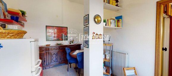 Квартира с 2 спальнями в Пьетра Лигуре, Италия № 379721 3