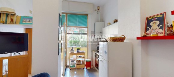 Квартира с 2 спальнями в Пьетра Лигуре, Италия № 379721 4