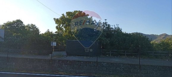 851m² Land in Linguaglossa, Italy No. 83461 9