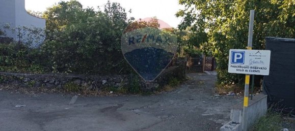 851m² Land in Linguaglossa, Italy No. 83461 8