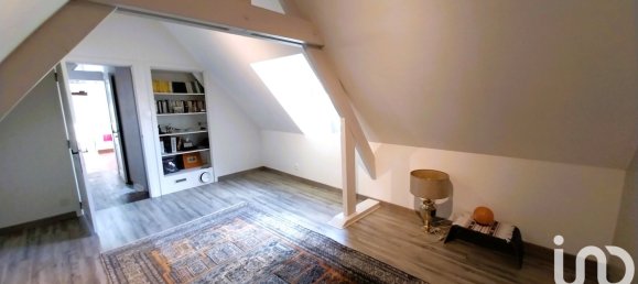 3 bedrooms House in Yevres, France No. 263821 14