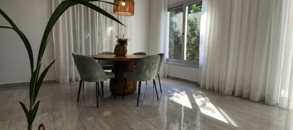 5 bedrooms Villa in Kissonerga, Cyprus No. 5183 26