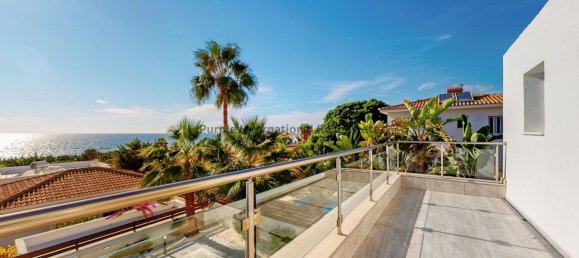 5 bedrooms Villa in Kissonerga, Cyprus No. 5183 3